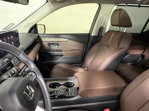 Used 2026 Honda Pilot Elite image 28