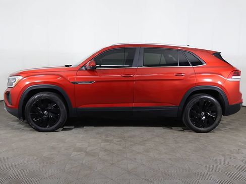 Used 2024 Volkswagen Atlas Cross Sport SE AWD/4WD image 18