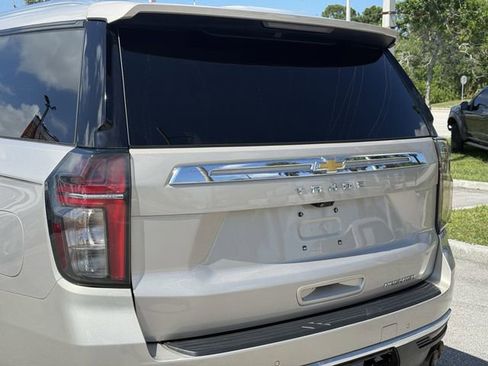 Used 2024 Chevrolet Tahoe Premier AWD/4WD image 11
