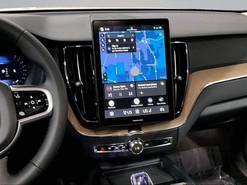 New 2026 Volvo XC60 B5 Plus w/ Protection Package Premier image 9