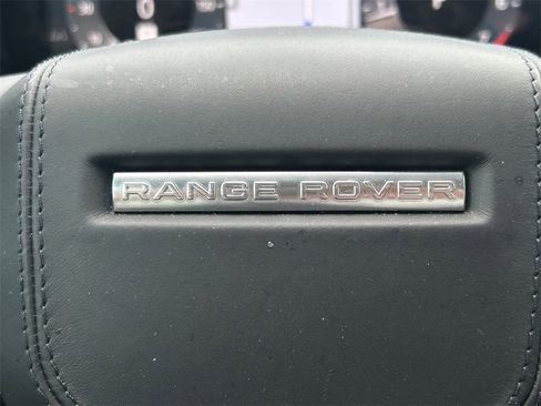 Used 2025 Land Rover Range Rover Velar S image 39