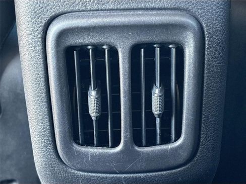 Used 2018 Jeep Compass Limited w/ Safe & Security Group image 25