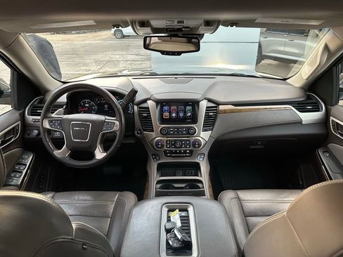 Used 2017 GMC Yukon Denali w/ Open Road Package image 21