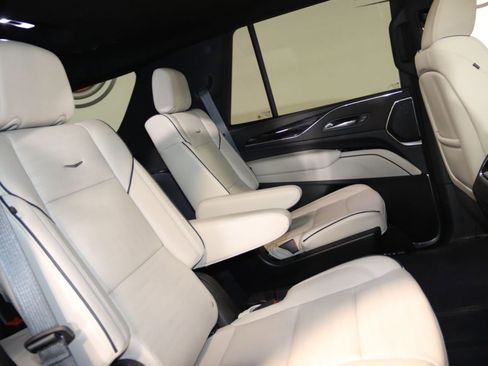 Used 2024 Cadillac Escalade Sport w/ Touring Package image 78