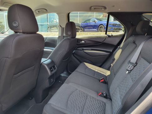 Used 2020 Chevrolet Equinox LT FWD image 25