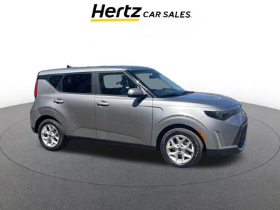 Used 2025 Kia Soul LX w/ LX Technology Package