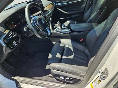 Used 2021 BMW 530i w/ Convenience Package RWD image 15