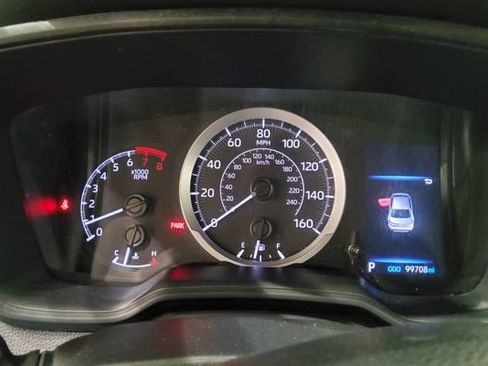 Used 2021 Toyota Corolla LE FWD image 23