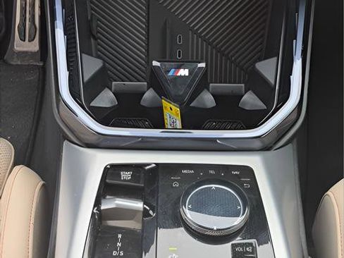 Used 2025 BMW X3 xDrive30i image 8