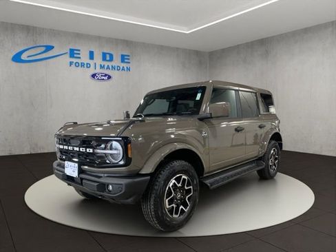 New 2026 Ford Bronco Outer Banks AWD/4WD image 3
