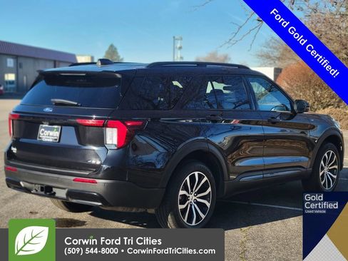 Used 2025 Ford Explorer ST-Line AWD/4WD image 17