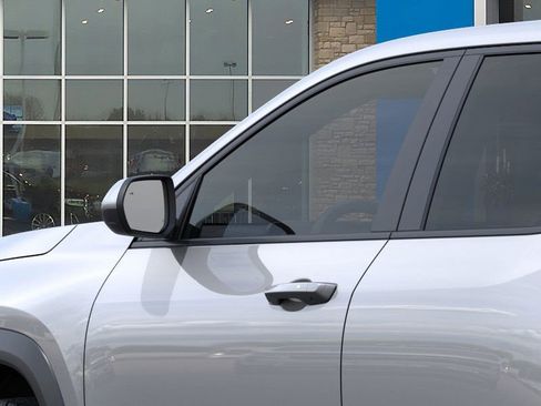 New 2026 Chevrolet Equinox LT w/ Convenience Package II image 12