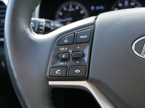 Used 2020 Hyundai Tucson Limited image 31