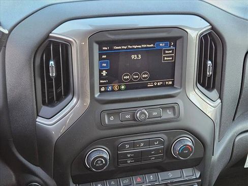 New 2026 Chevrolet Silverado 1500 Custom Trail Boss w/ Dark Appearance Package image 13