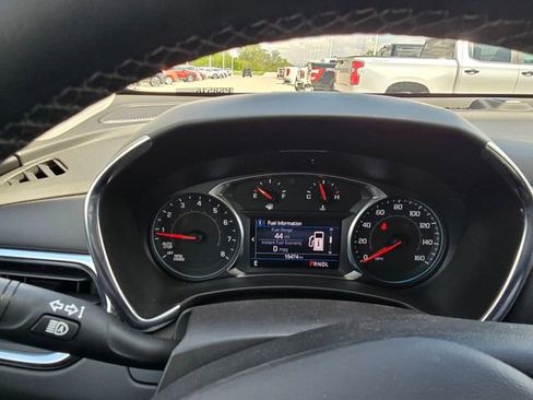 Used 2024 Chevrolet Equinox LT AWD/4WD image 16