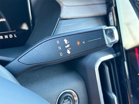 New 2025 GMC Acadia Elevation w/ Elevation Premium Package image 22