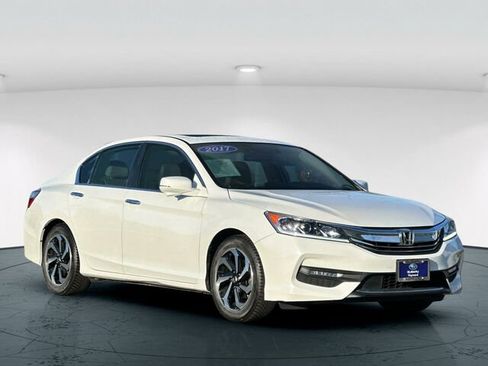 Used 2017 Honda Accord EX-L image 8