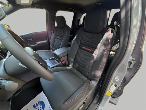 New 2026 Nissan Frontier PRO-4X w/ Pro-4x Convenience Package image 18