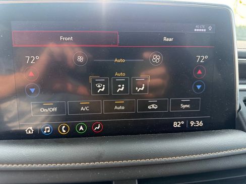 Used 2021 GMC Yukon AT4 w/ Rear Media and Nav Package AWD/4WD image 12