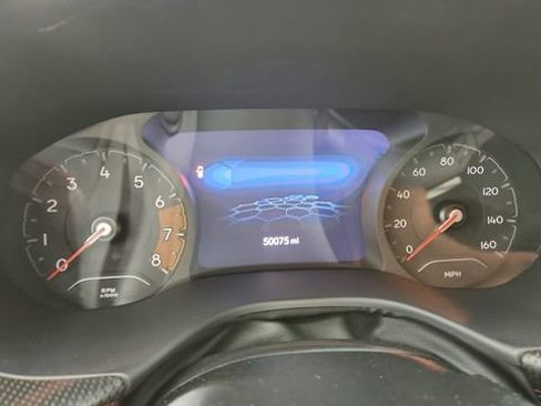 Used 2024 Jeep Compass Trailhawk image 10