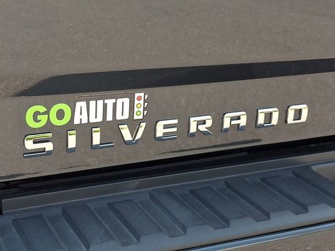 Used 2018 Chevrolet Silverado 1500 LT w/ All Star Edition AWD/4WD image 33
