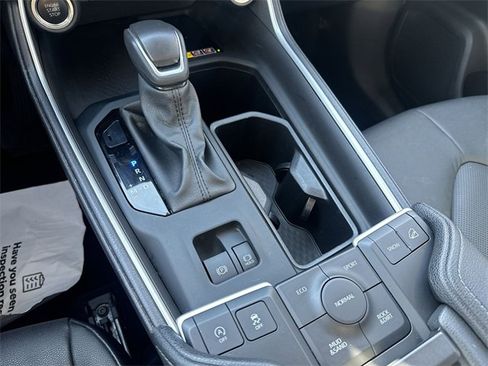 Used 2024 Toyota Grand Highlander XLE image 20