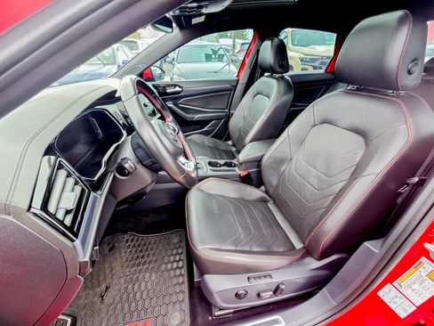 Used 2019 Volkswagen Jetta GLI Autobahn image 28