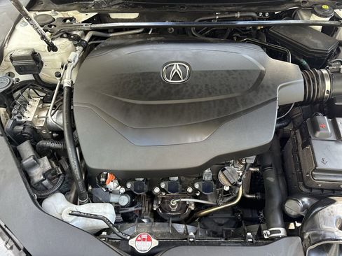 Used 2018 Acura TLX V6 w/ Technology Package FWD image 21