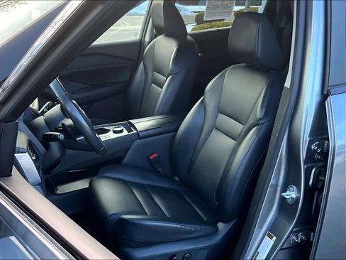 Used 2023 Nissan Rogue SV w/ SV Premium B Package image 10