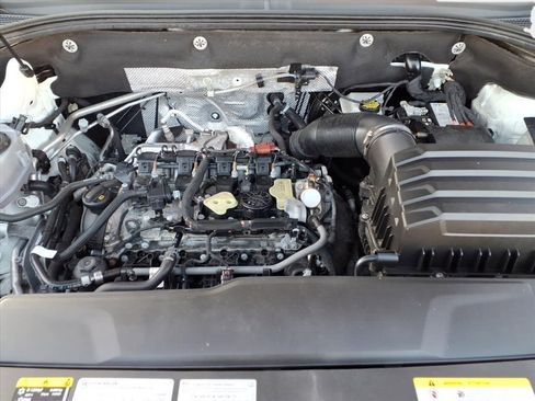 Used 2024 Volkswagen Atlas SE image 28