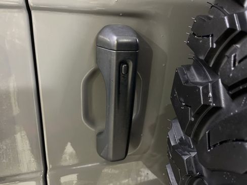 Used 2022 Jeep Wrangler Unlimited Rubicon w/ Cold Weather Group image 47