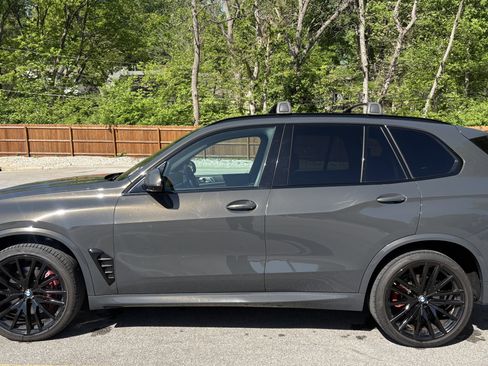 Used 2024 BMW X5 xDrive40i w/ M Sport Package AWD/4WD image 7