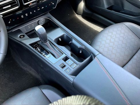 New 2026 Nissan Sentra SR FWD image 12