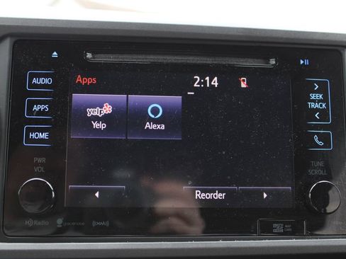 Used 2019 Toyota Tacoma TRD Sport image 17