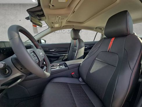 New 2026 Nissan Sentra SR FWD image 19