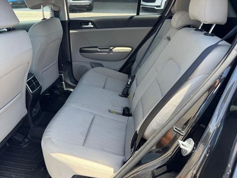 Used 2021 Kia Sportage LX AWD/4WD image 14