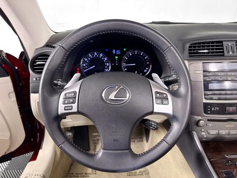 Used 2013 Lexus IS 250C image 13