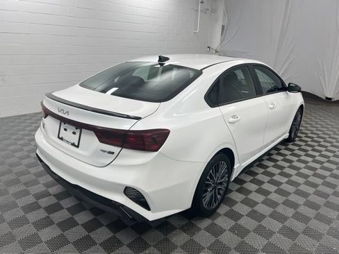 Used 2024 Kia Forte GT-Line w/ GT-Line Premium Package FWD image 5