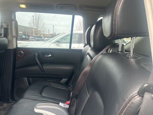 Used 2019 Nissan Armada SL image 11