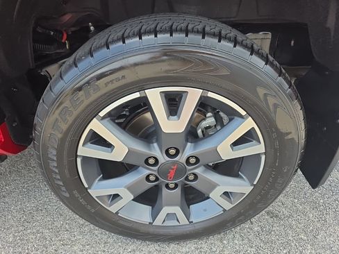 Used 2025 Toyota 4Runner TRD Sport Premium AWD/4WD image 8