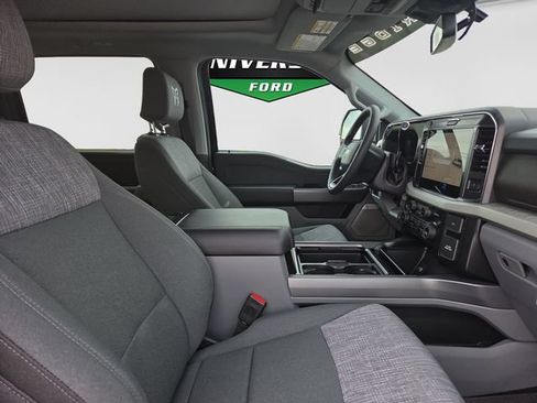 New 2026 Ford F250 XLT w/ XLT Premium Package AWD/4WD image 25