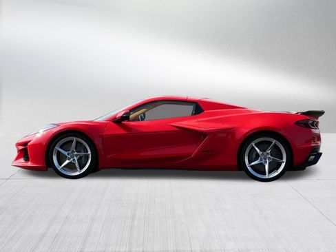 Used 2025 Chevrolet Corvette E-Ray AWD/4WD image 4