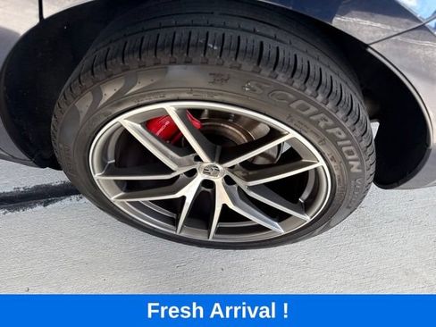 Used 2023 Porsche Macan S AWD/4WD image 21