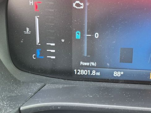 Used 2024 Ford Escape SE FWD image 4