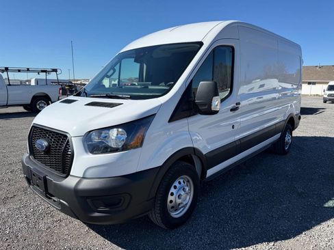 Used 2025 Ford Transit 250 250 AWD 3dr LWB Medium Roof Ca image 7