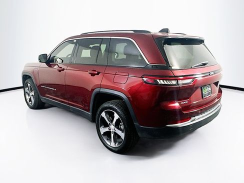 Used 2023 Jeep Grand Cherokee 4WD 4xe image 5