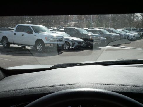 Used 2023 Cadillac XT5 Premium Luxury image 28