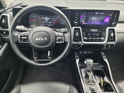 Used 2022 Kia Sorento SX image 22