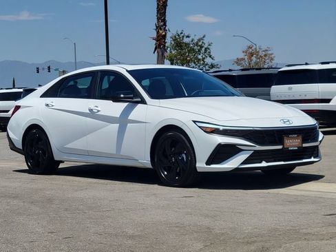New 2026 Hyundai Elantra SEL Sport FWD image 32
