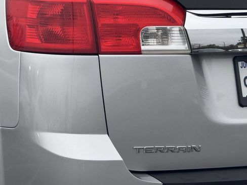 Used 2015 GMC Terrain SLT w/ Chrome Edition image 26